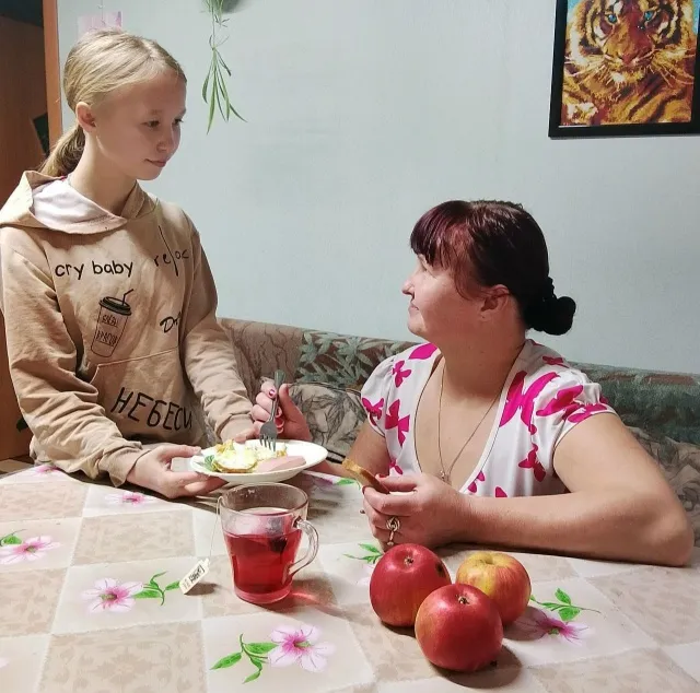 Ученики МОУ "Ковернинская средняя школа №2" приняли активное участие во Всероссийской акции "Спасибо маме" ко Дню матери в формате "Завтрак для мамы".